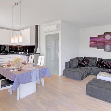 Apartment Moretic Gromaca المظهر الخارجي الصورة