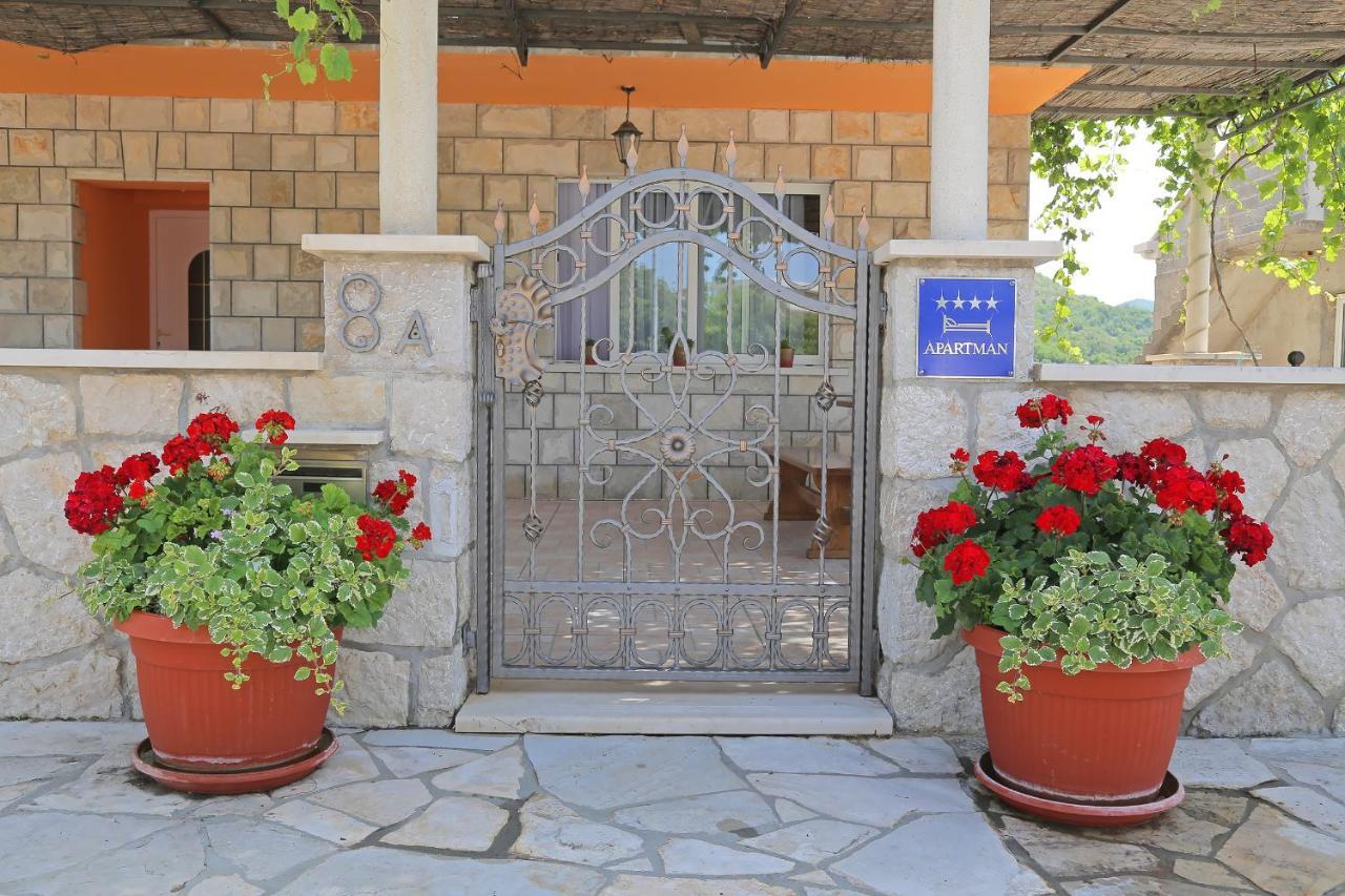 Apartment Moretic Gromaca المظهر الخارجي الصورة